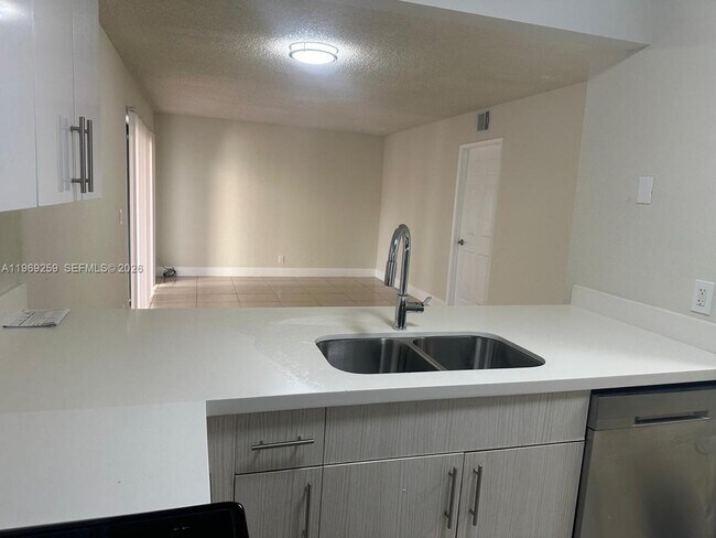 Photo - 1463 Lake Crystal Dr