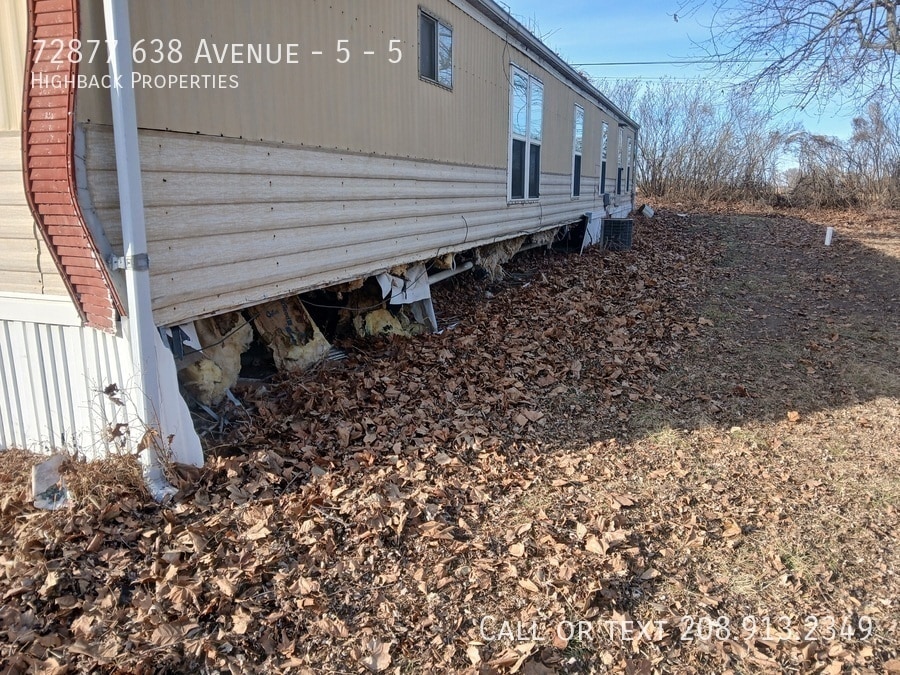 Photo - 72877-72638 638 Ave