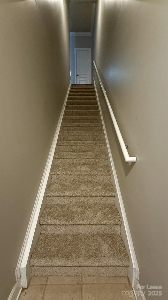 Photo - 127 S Sycamore St