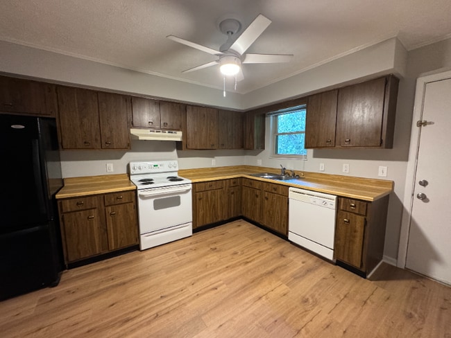 Photo - 1904 Brookmill Rd