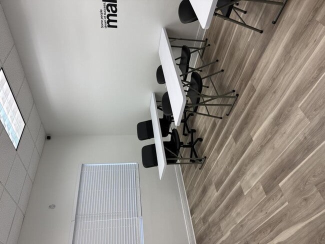 Photo - 8751 Commodity Cir