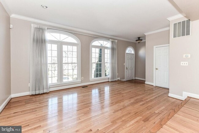 Building Photo - 2702 Pembsly Dr