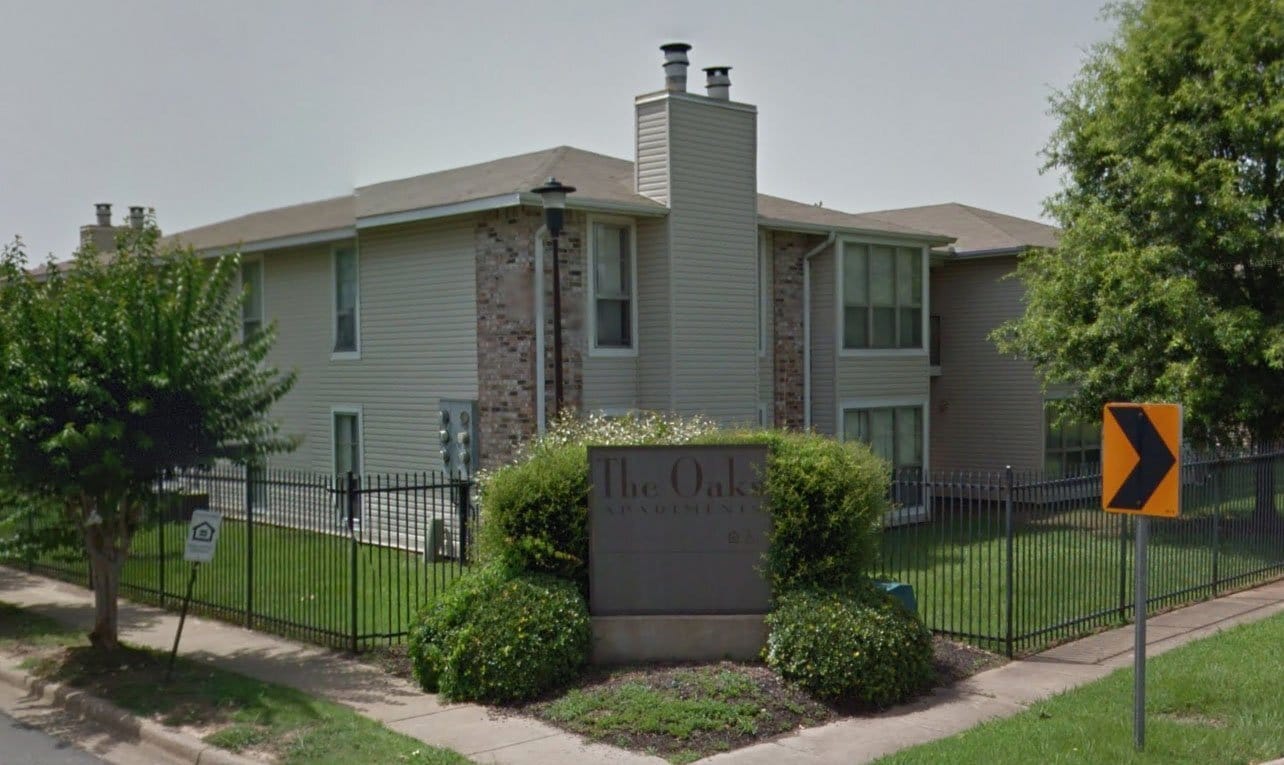 Photo - 7700 N Chicot Rd Unidad #7700