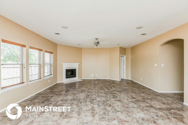 Photo - 108 Centennial Pl