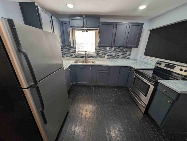 Photo - 339 W Bedford Ave