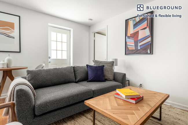 Building Photo - 1826 Vernon St NW Rental