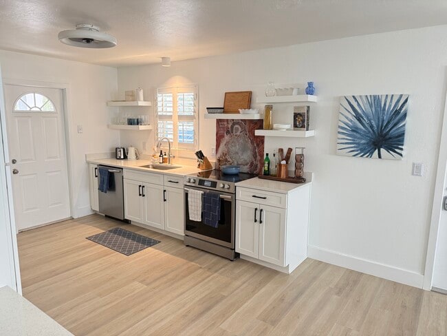 Photo - 1344 West Ln