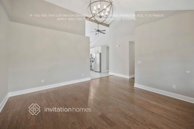 Photo - 1781 Merritt St