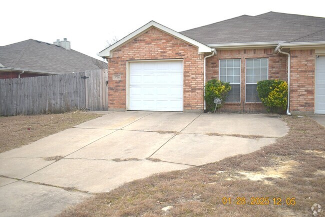 Building Photo - Home near the Heart of Alliance and Keller