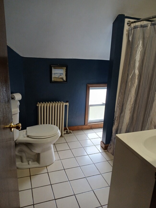 Photo - 1212 Riverside Ave Unit Furnished 2 Bed