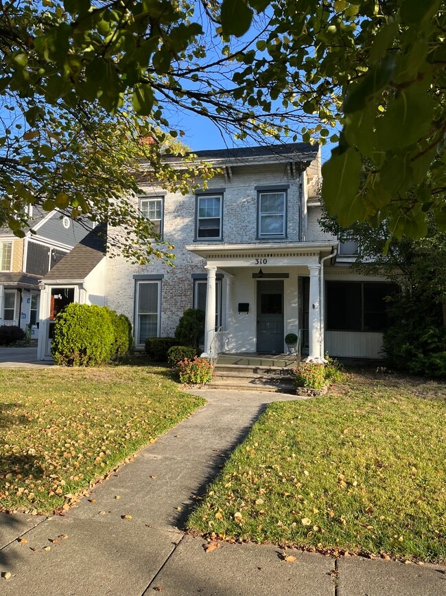 Building Photo - 310 W Sandusky St Unit 310