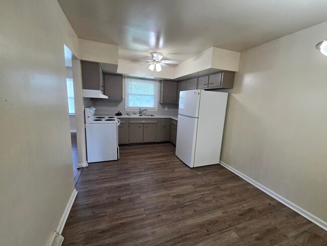 Photo - 516 Anniston Dr