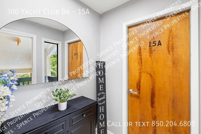 Photo - 300 Yacht Club Dr