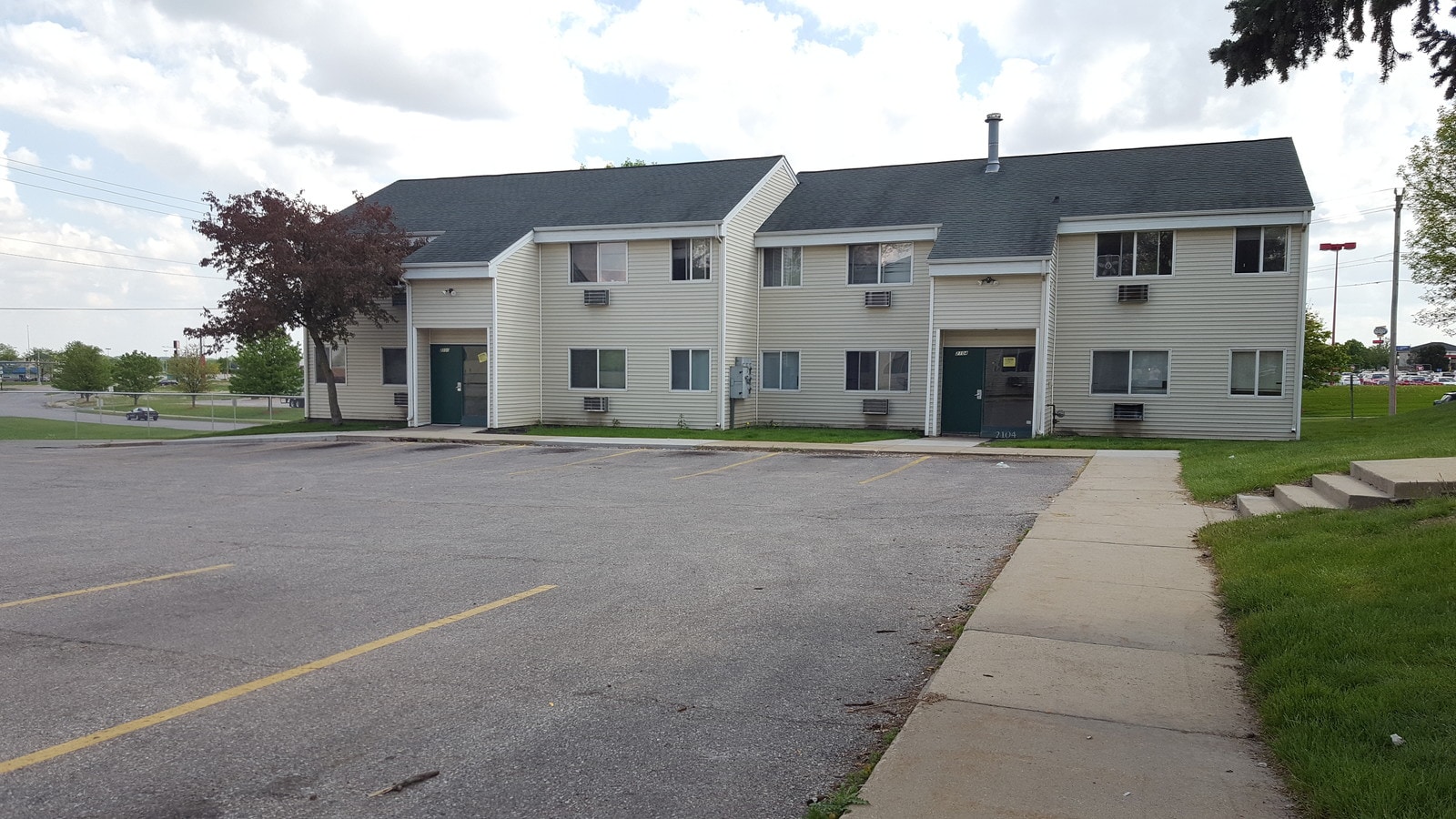 Greenridge Apartments - Greenridge Apartments