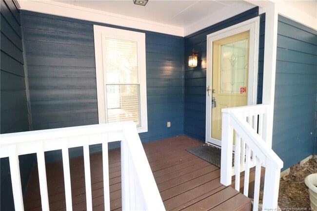 105 Cameron Ct