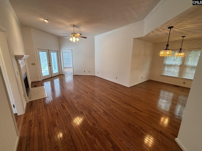 Photo - 221 Timberlake Dr