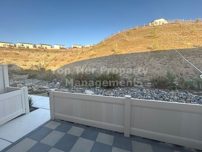 Photo - ***Gorgeous 2 bed / 2.5 bath / 1,083 sqft Townhouse in New Citro Community of Fallbrook - Availab...