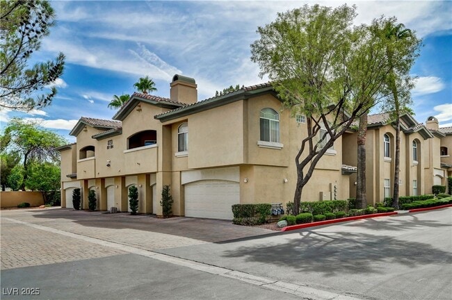 Building Photo - 8733 Red Brook Dr Unit 104 Rental