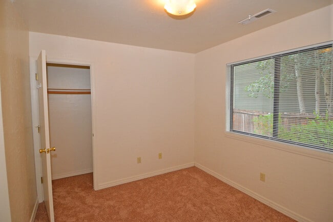 Photo - 1720 West St Unit A