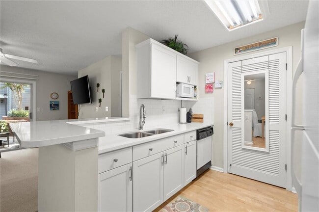 Building Photo - 620 Granville Ct Rental