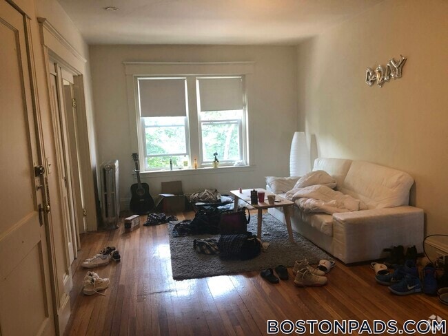 Building Photo - 130 Englewood Ave Rental