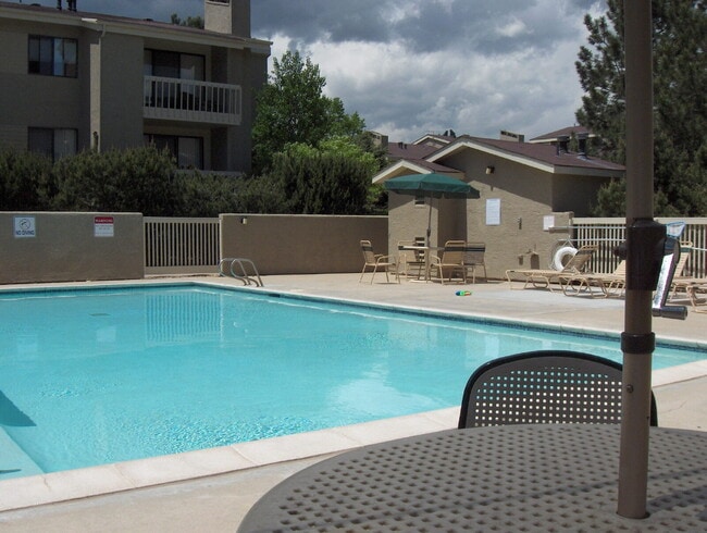 "Charming 2-Bed, 2-Bath Condo Retreat in B... - "Charming 2-Bed, 2-Bath Condo Retreat in B... Unidad 3032