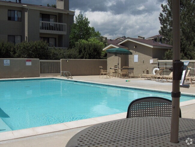 Building Photo - "Charming 2-Bed, 2-Bath Condo Retreat in B... Unit 3032