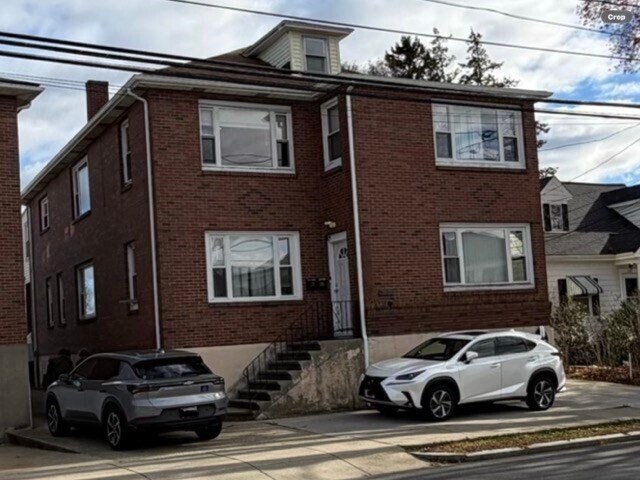 Building Photo - 241 Lexington St Unit 0