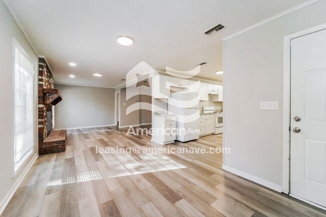 Photo - 3180 Benson Dr