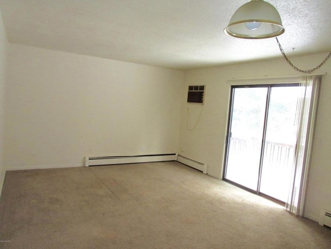 Photo - Wellington Apartments