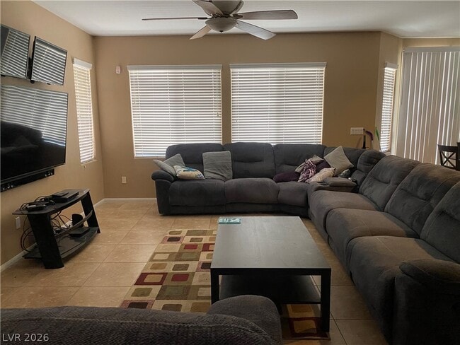 Photo - 7469 Calzado Dr