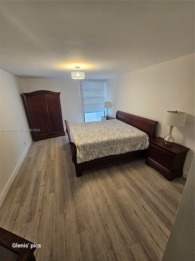 Photo - 20400 W Country Club Dr Unit 301