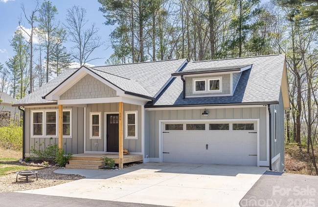 Building Photo - Fairview Long Term Rental!