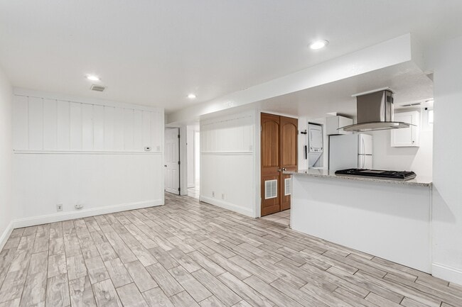 Photo - 1175 Dayton St Unidad 1175