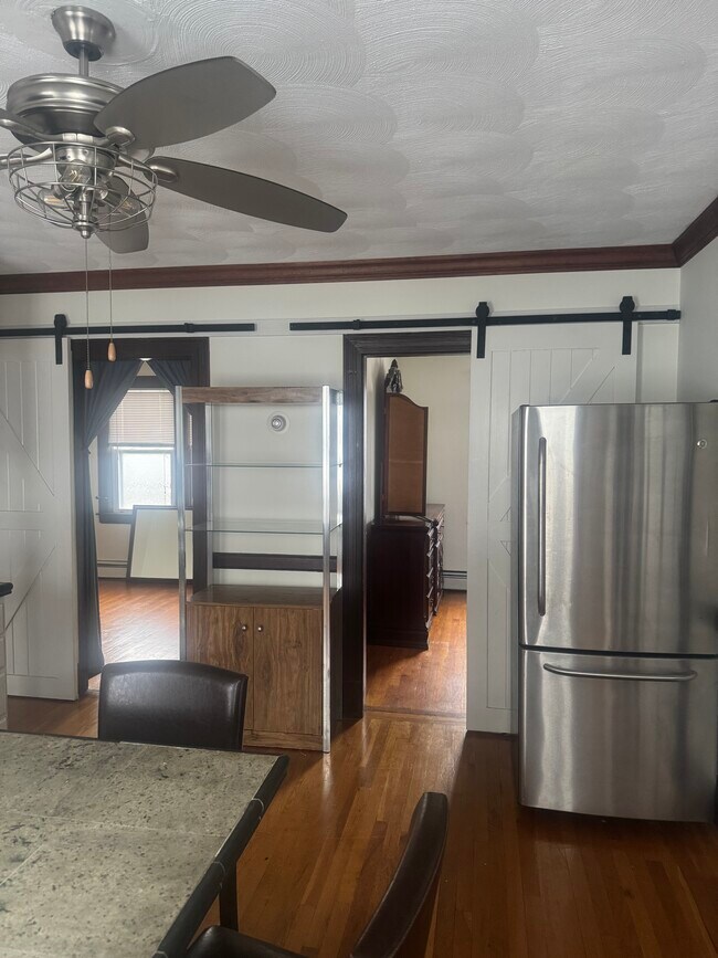 Kitchen - 64 Vinton St Unit 3