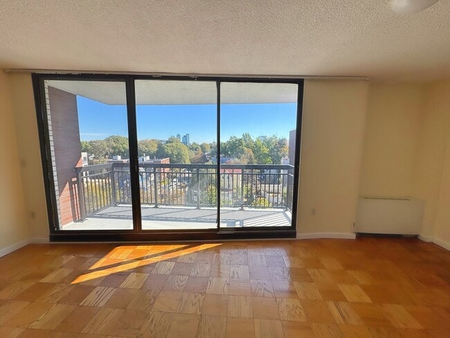 Photo - 50 Longwood Ave Unidad 712