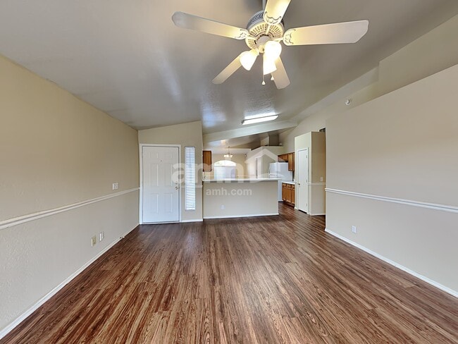 Photo - 426 S Luther