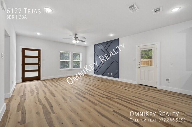 Photo - 6127 Tejas Dr