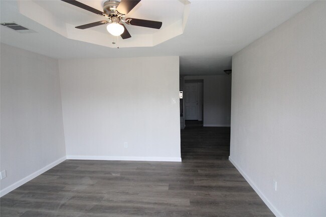 Photo - 207 E Bernard St