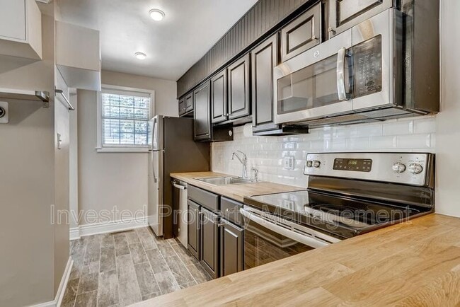 Photo - 1253 Locust St
