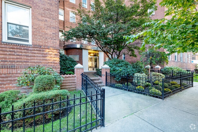 Photo - 65-36 Wetherole St