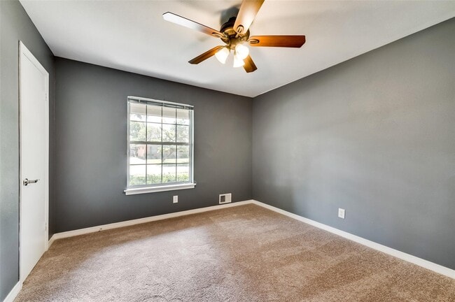 Photo - 13635 Willow Bend Rd