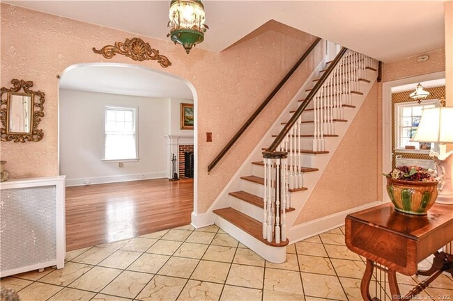 Photo - 61 Villa Ave