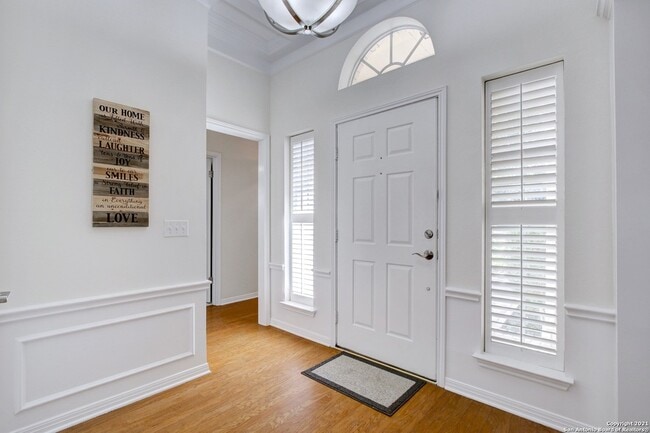 Photo - 10457 Trailway Oak