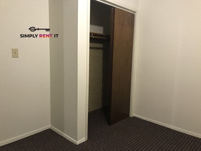 Affordable 2 Bedroom | Downtown Roland | Minutes from Ames