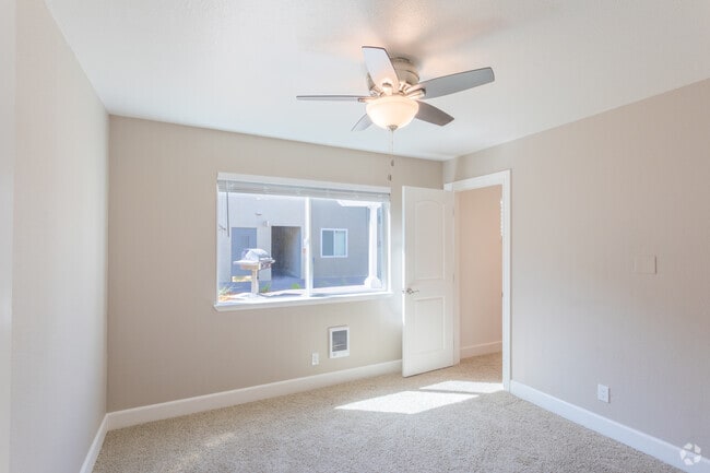 2BR 1.5BA -650 SF