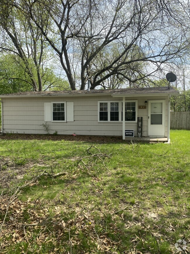 Building Photo - 1831 Parkdale Dr Rental