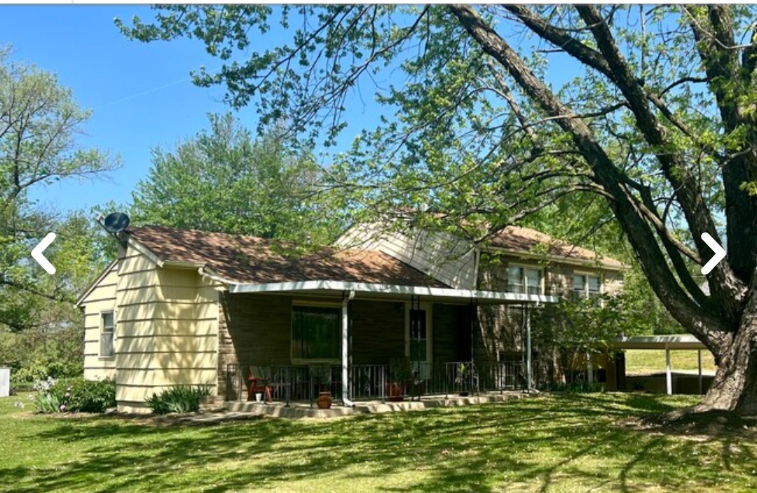 Photo - 740 S 94th St House