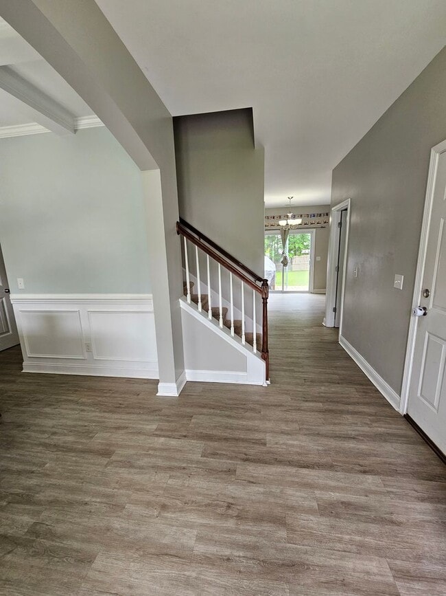 Photo - Gorgeous and Spacious 4 Bedroom Home!