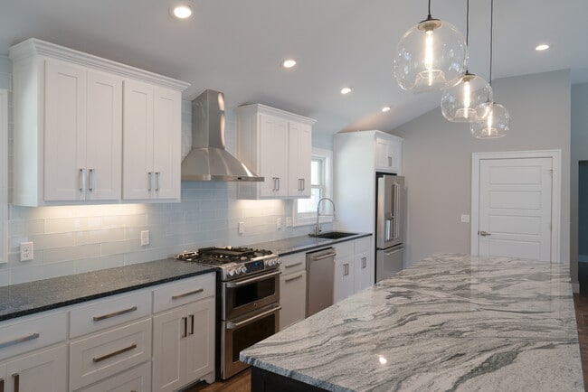 Photo - 308 SE 2nd St